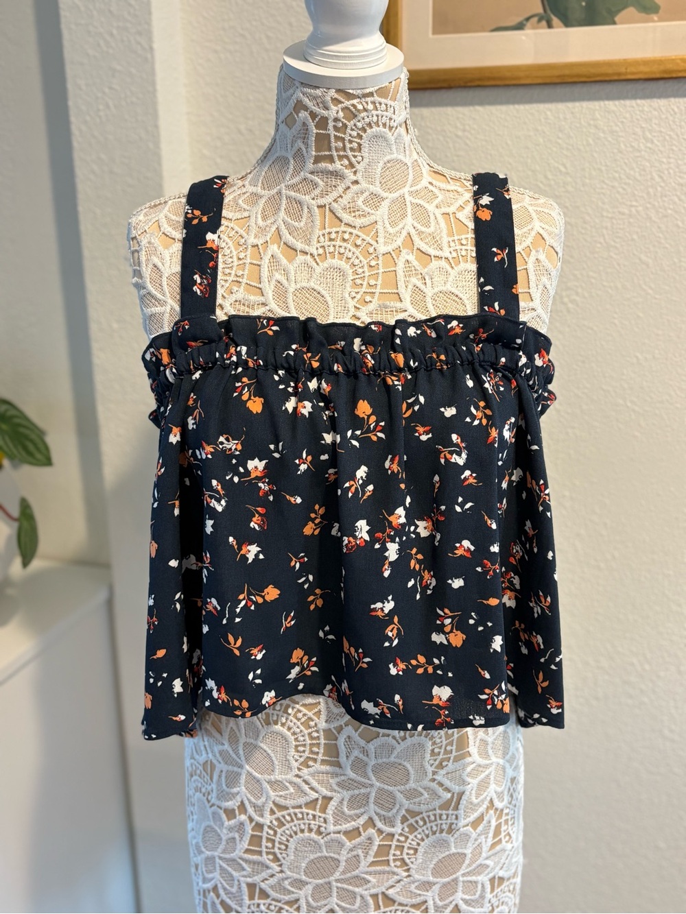 BP Floral Ruffle Crop Top